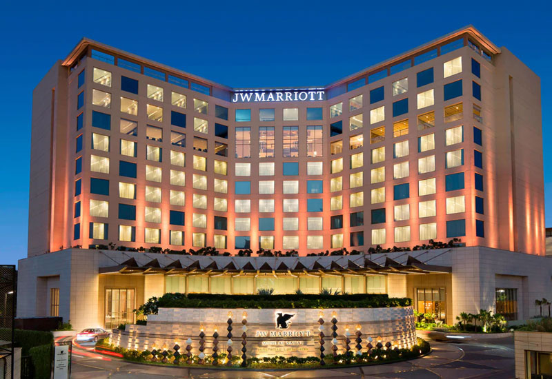 JW Marriott Mumbai, Luxury beach hotel Mumbai, Five-star hotel Mumbai, Hotel near Mumbai airport, Juhu Beach hotel rooms