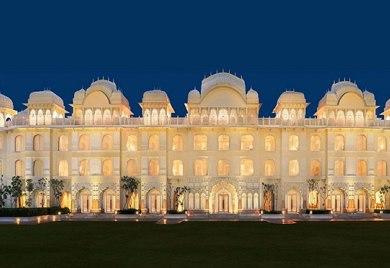 The Leela Palace Jaipur, Luxury hotel Jaipur, Jaipur 5-star hotel, Indian luxury hotel Jaipur, Dining with Aravalli views